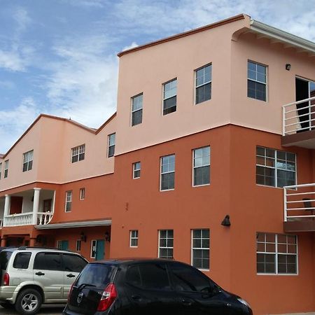Cool Running Apartments St. George's Экстерьер фото