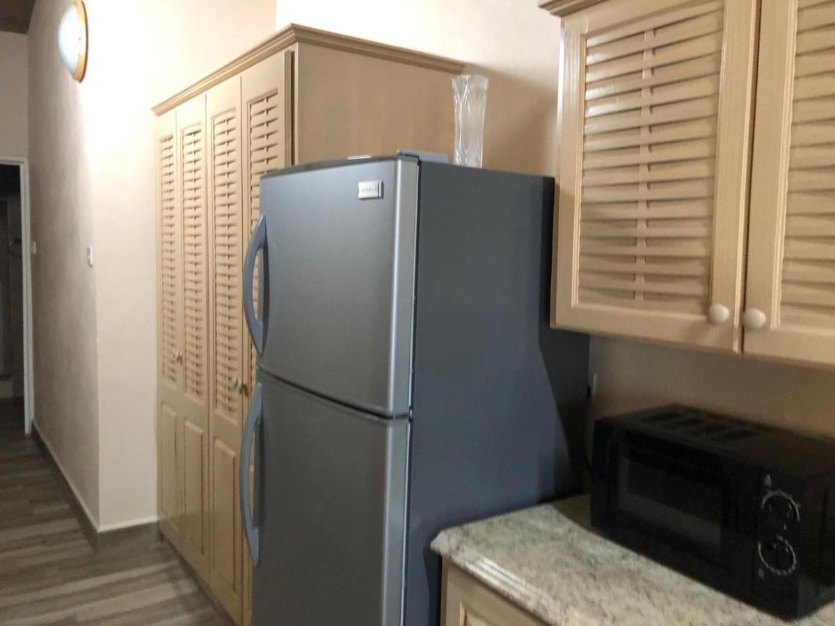 Cool Running Apartments St. George's Экстерьер фото