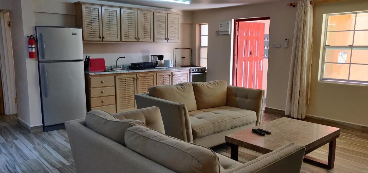 Cool Running Apartments St. George's Экстерьер фото