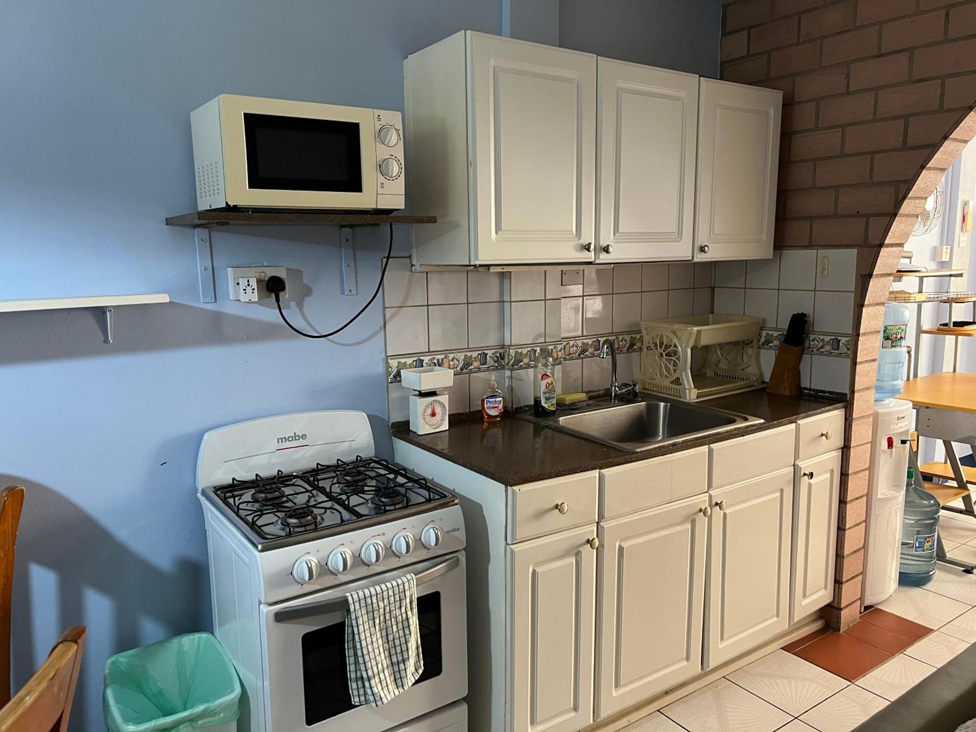 Cool Running Apartments St. George's Экстерьер фото