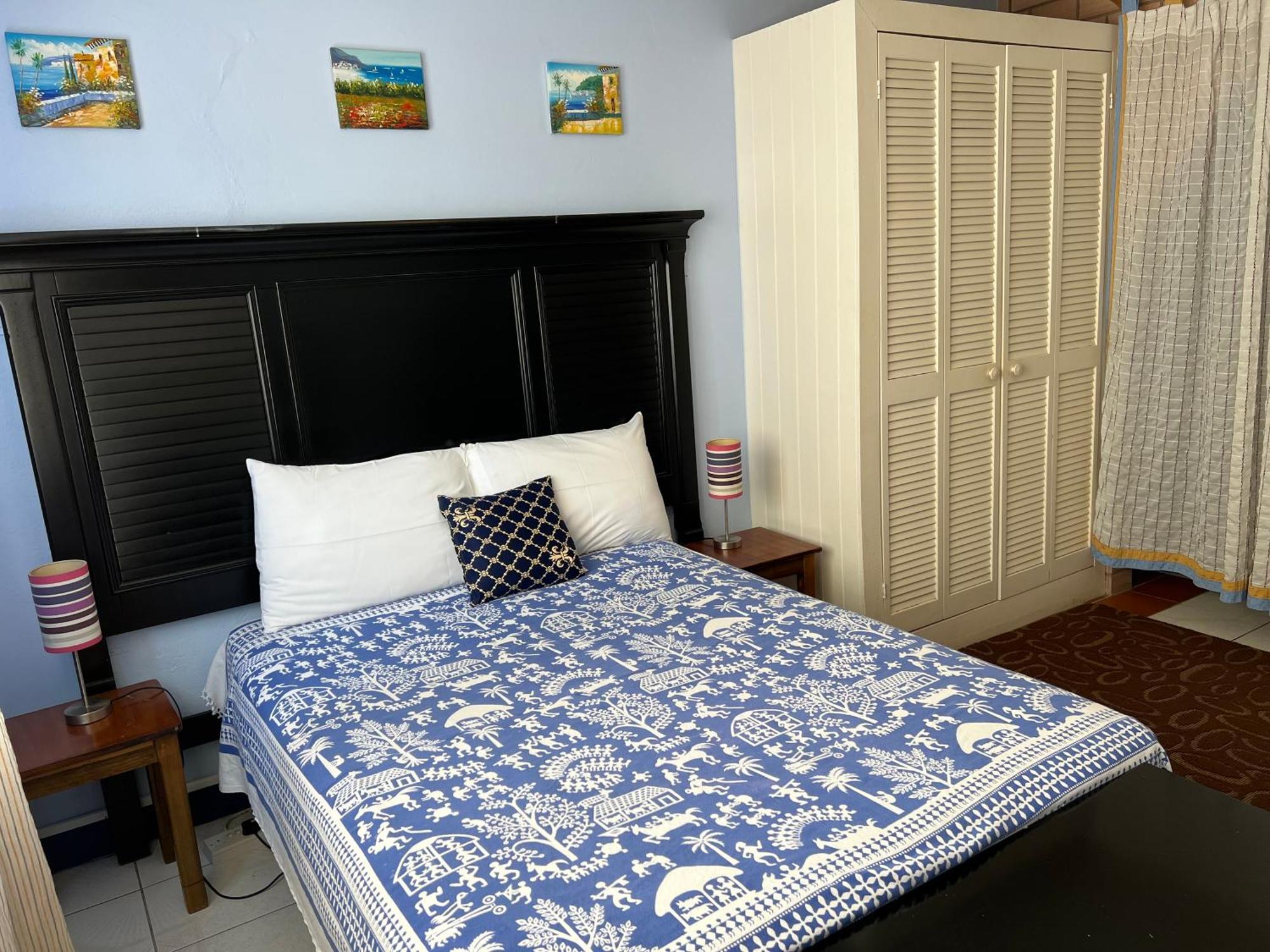 Cool Running Apartments St. George's Экстерьер фото