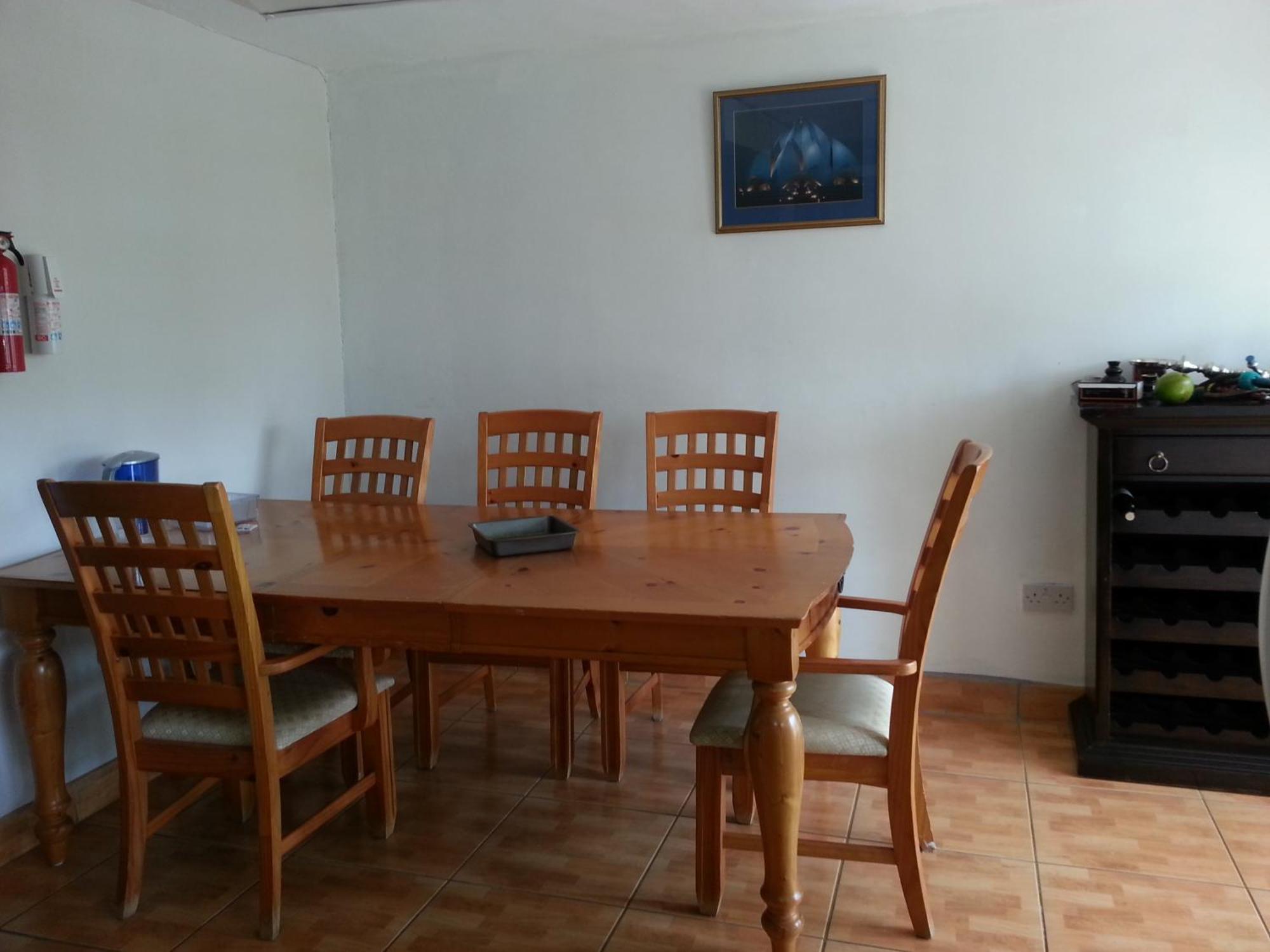 Cool Running Apartments St. George's Экстерьер фото