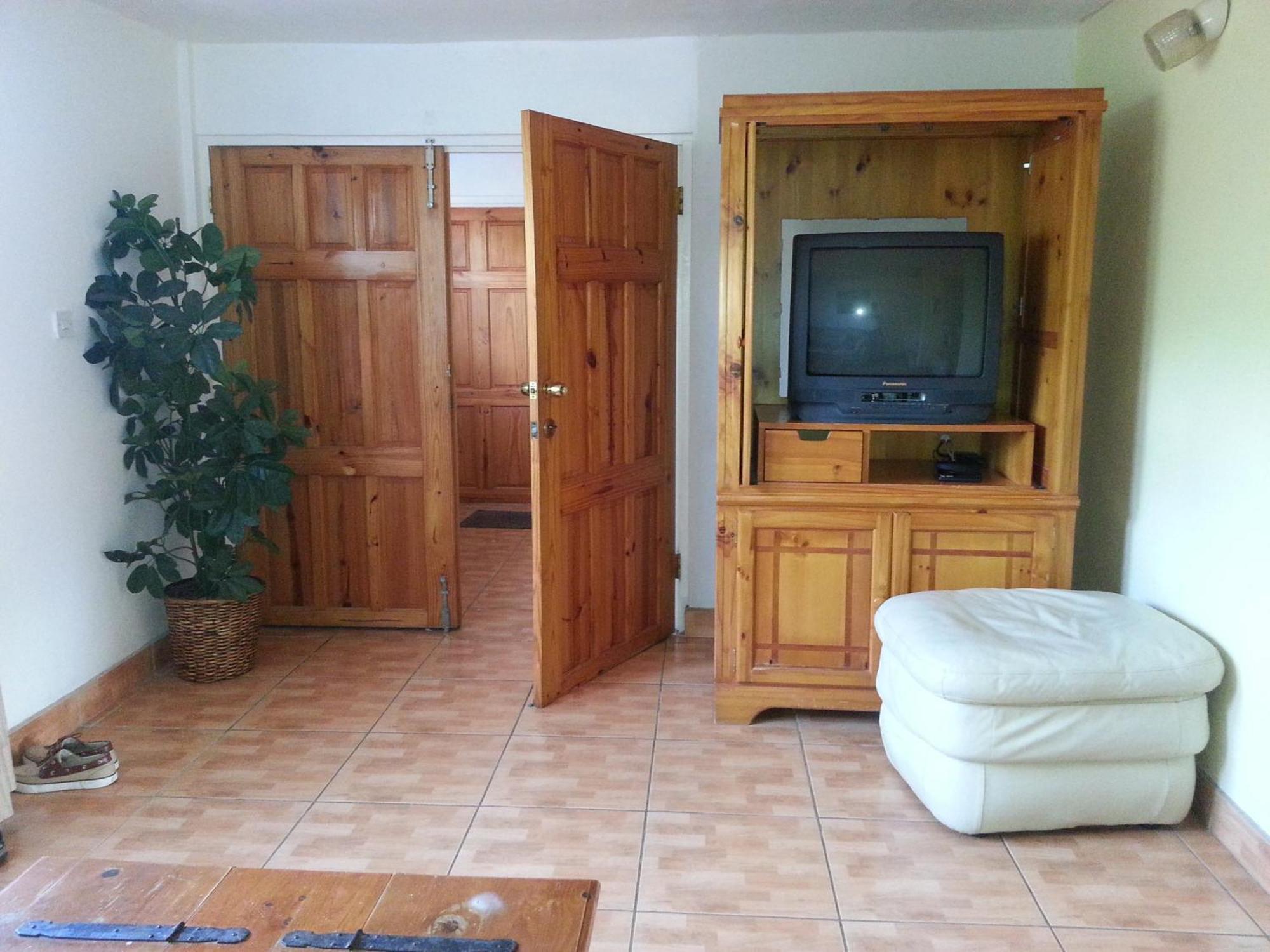 Cool Running Apartments St. George's Экстерьер фото