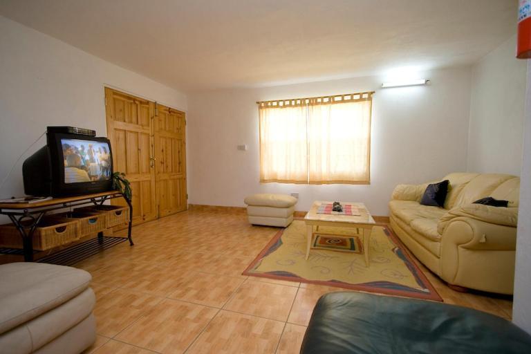 Cool Running Apartments St. George's Экстерьер фото