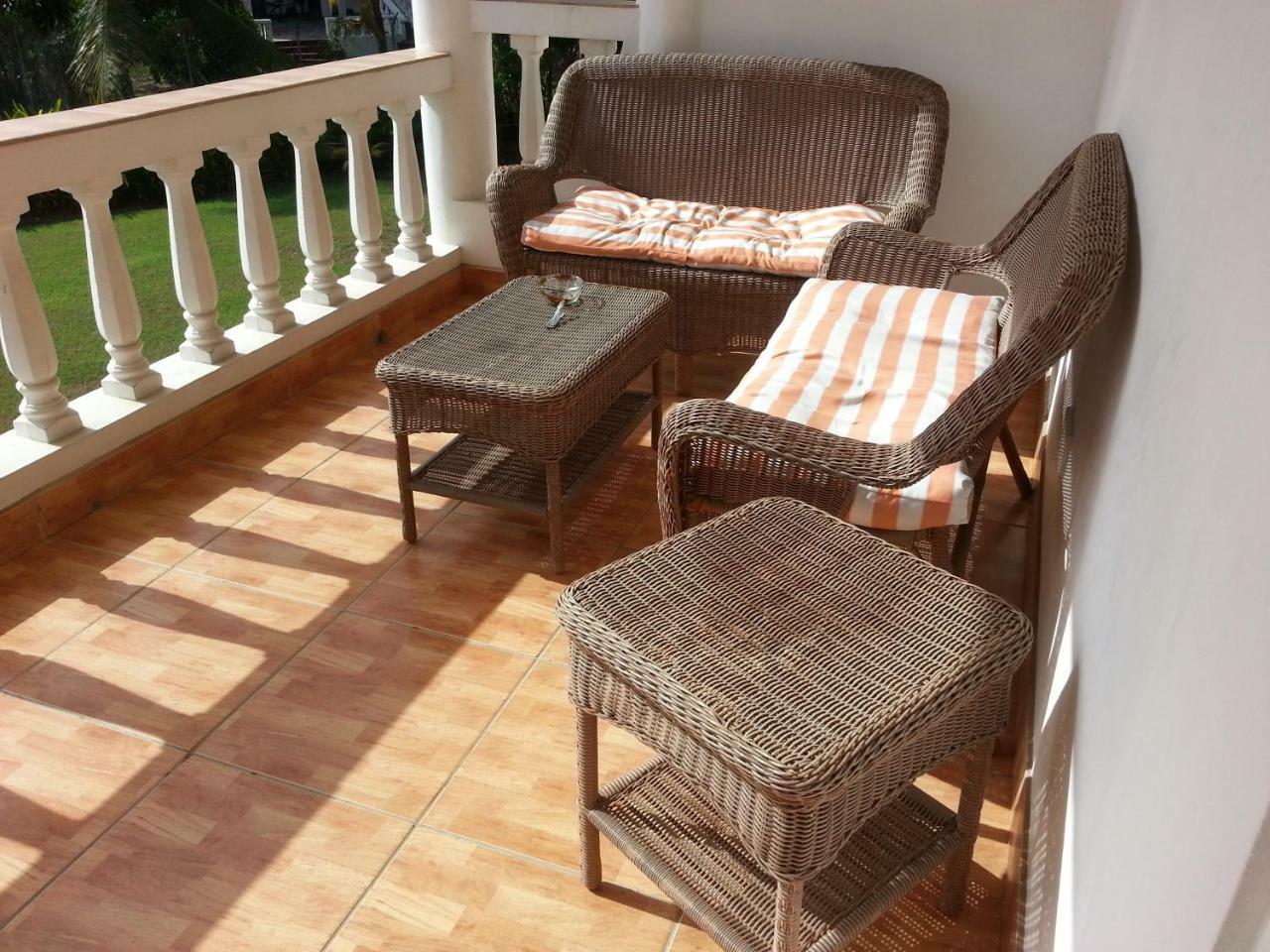 Cool Running Apartments St. George's Экстерьер фото